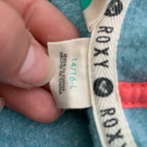 A Roxy Jacket - Picture 3 of 5